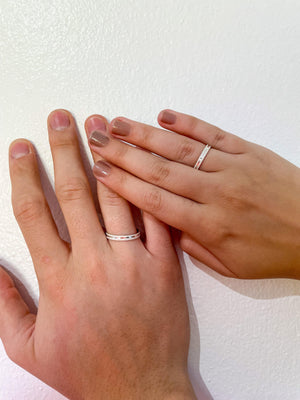 Aliança de Prata Namoro Compromisso  Diamantada com Friso  Altura de 3 cm